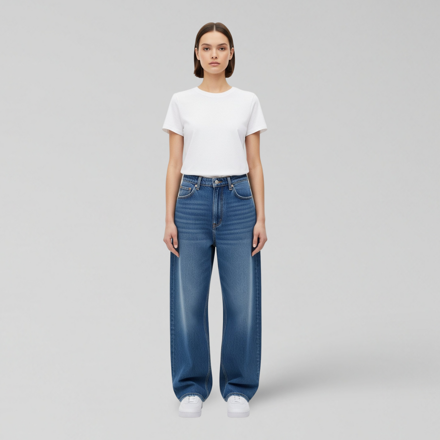 BLUE BAGGY JEANS