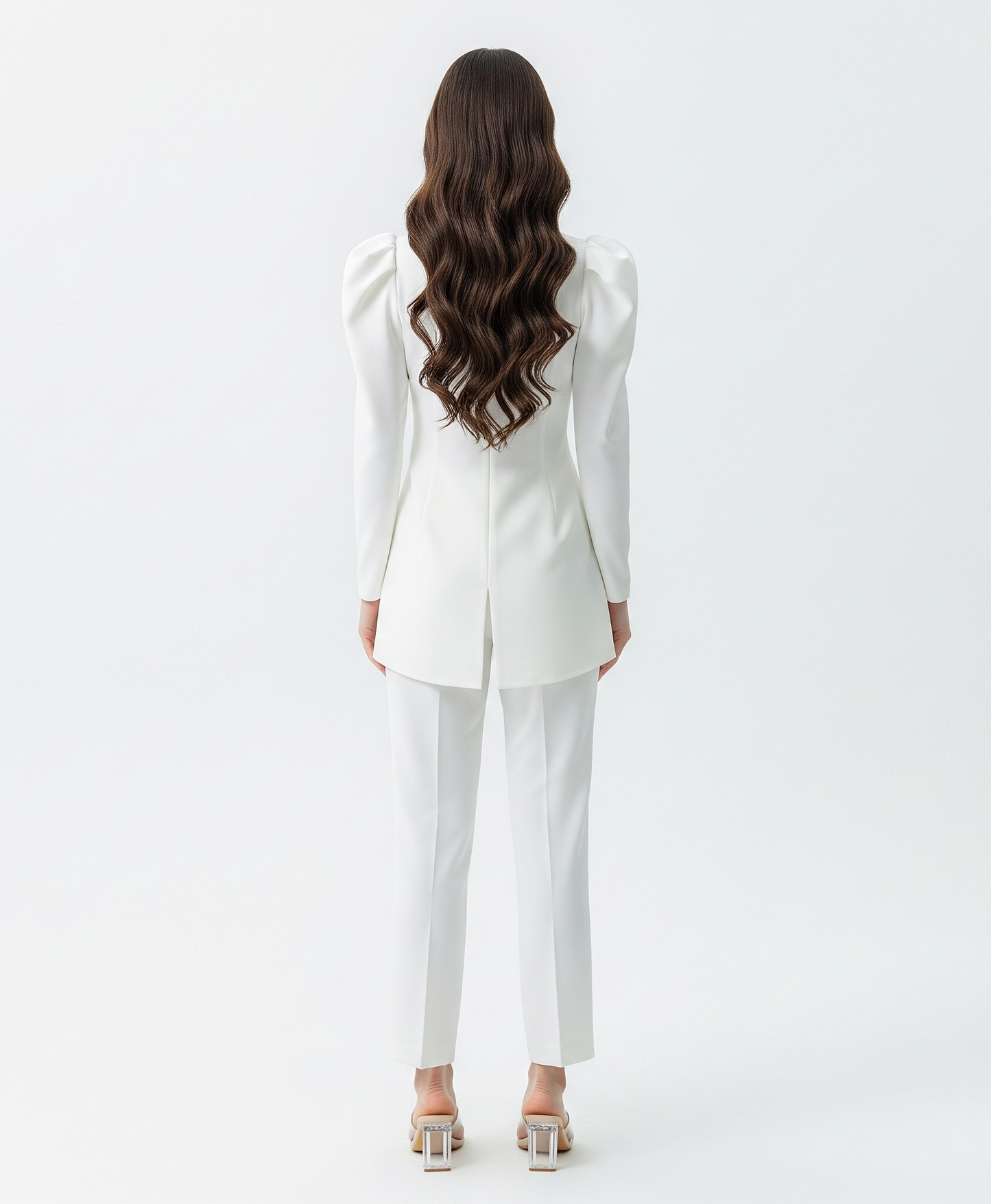 WHITE TWO-PIECE CO-ORD SET