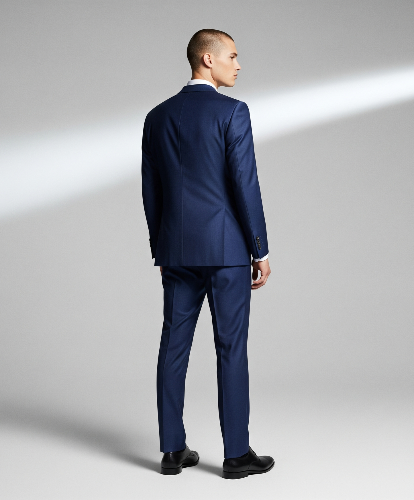 NAVY THREE PIECE TAILORED SUIT