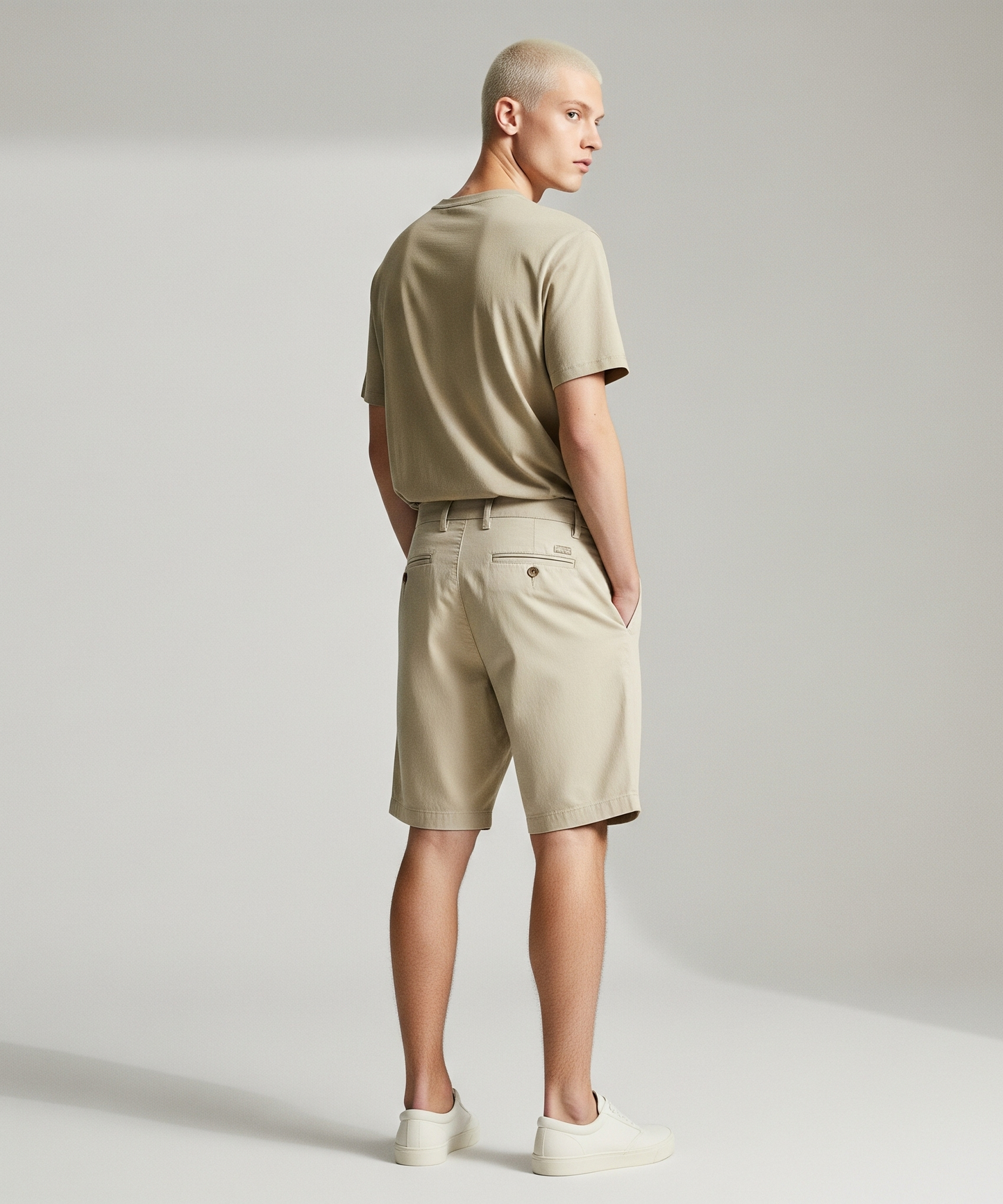 BEIGE CHINO SHORTS