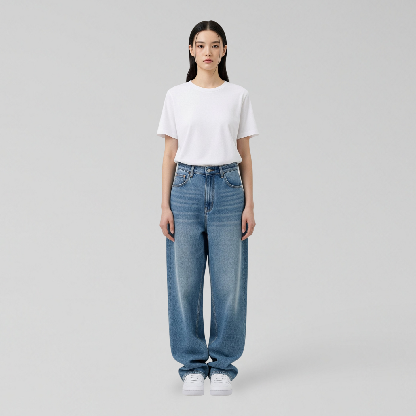 LIGHT BLUE BAGGY JEANS