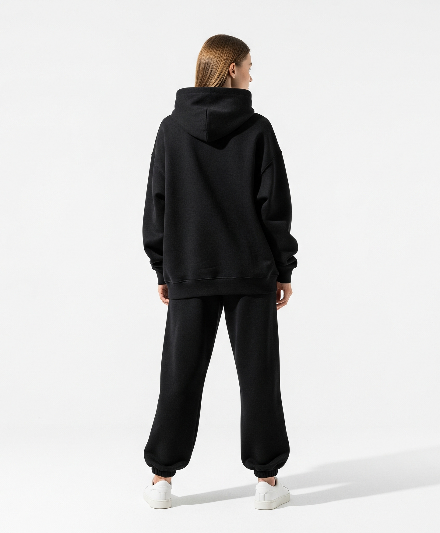 OVERSIZED BLACK HOODIE
