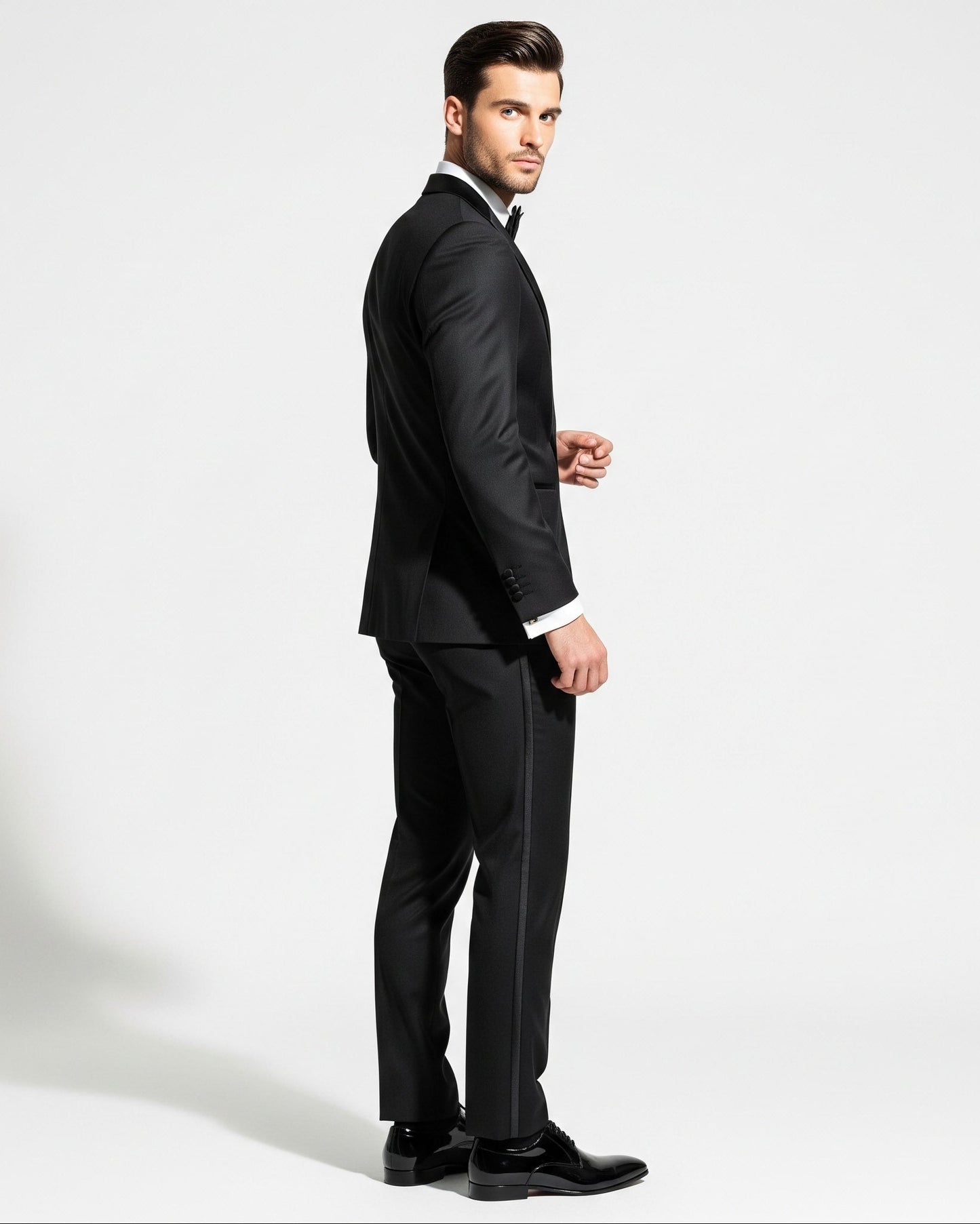 BLACK TUXEDO